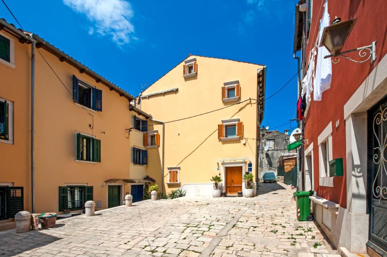 Guest House Golden Goose Rovinj Exteriör bild